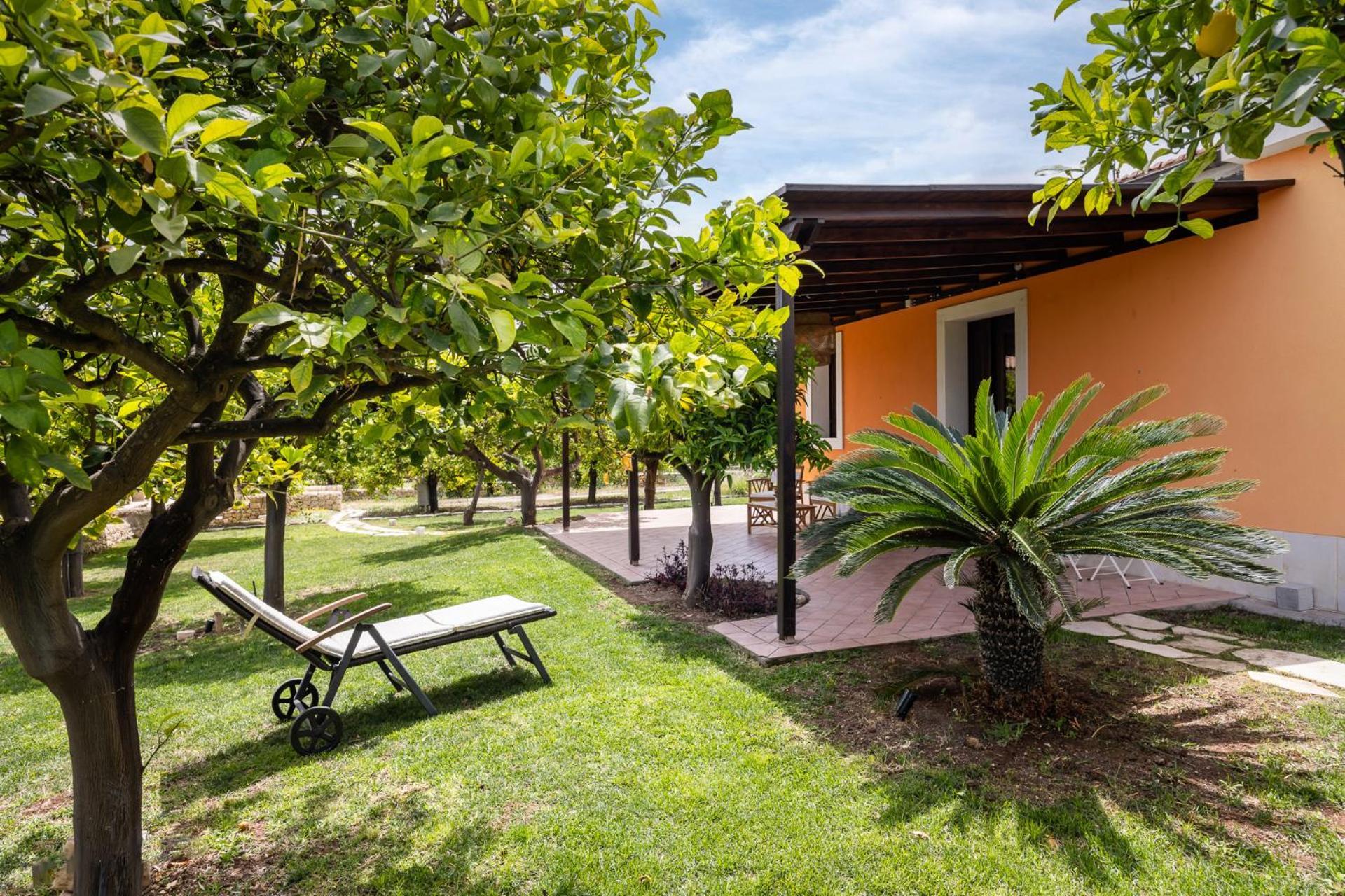 Fiore Di Vendicari B&B - Sicilian Charme, Lemon Grove And Sea Noto Dış mekan fotoğraf